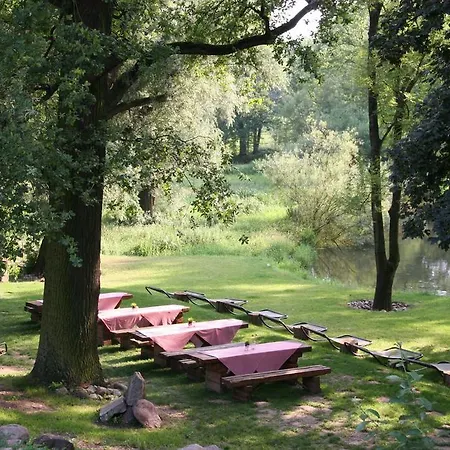 Palac Alexandrow Wroclaw Airport 4*