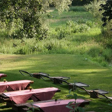 Palac Alexandrow Wroclaw Airport 4*