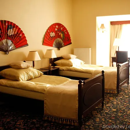 Hotel Palac Alexandrow Wroclaw Airport