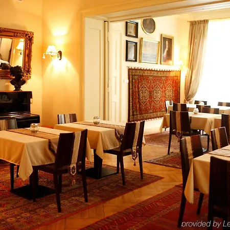 Hotel Palac Alexandrow Wroclaw Airport Samotwór