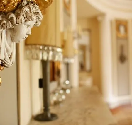 Hotel Palac Alexandrow Wroclaw Airport