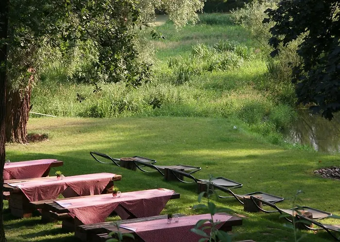 Palac Alexandrow Wroclaw Airport 4*