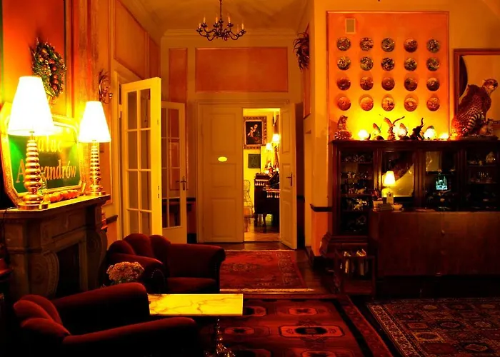 Palac Alexandrow Wroclaw Airport 4*