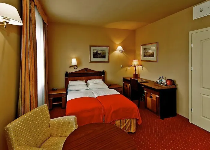 Hotel Palac Alexandrow Wroclaw Airport