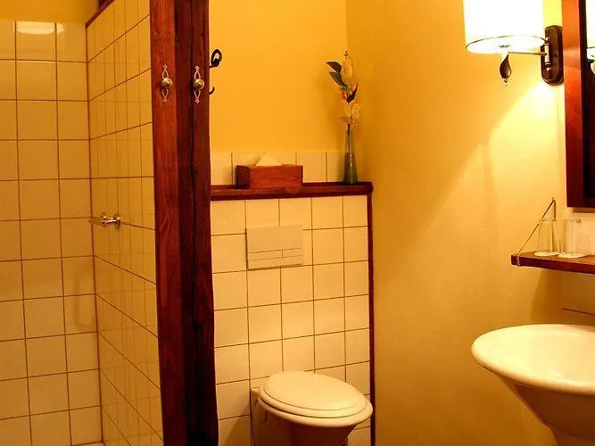 Palac Alexandrow Wroclaw Airport 4* Samotwor