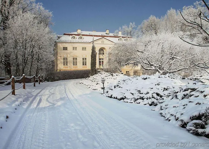 Palac Alexandrow Wroclaw Airport 4* Samotwor