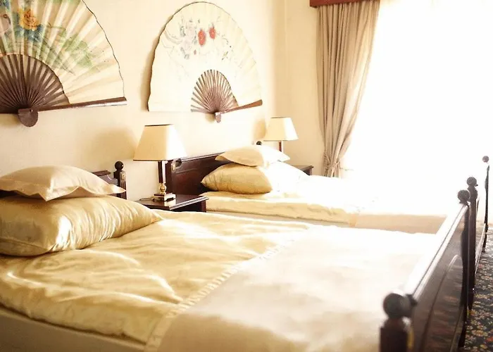 Palac Alexandrow Wroclaw Airport 4* Samotwor